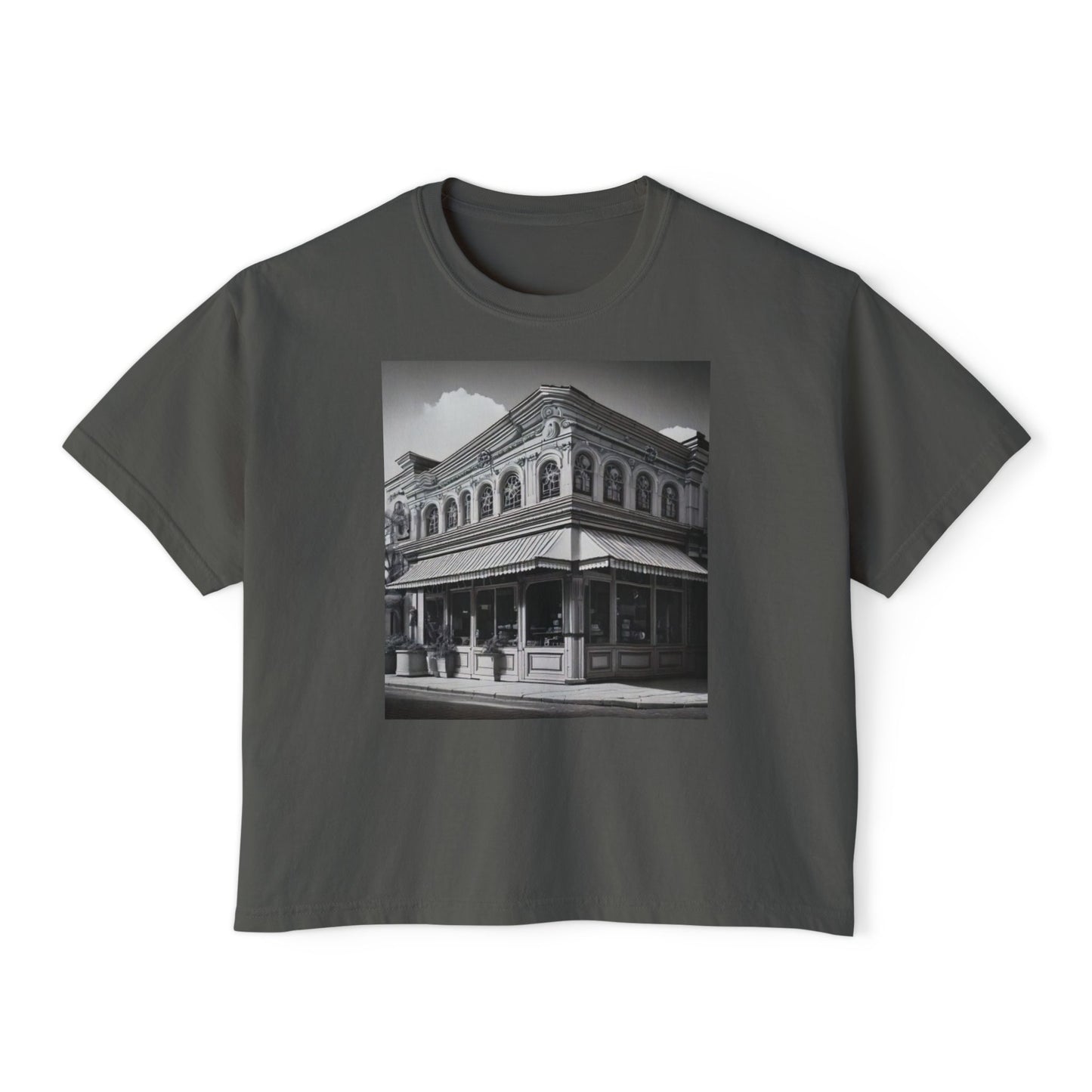YesterYears VintageTee – Nostalgia in Black & White